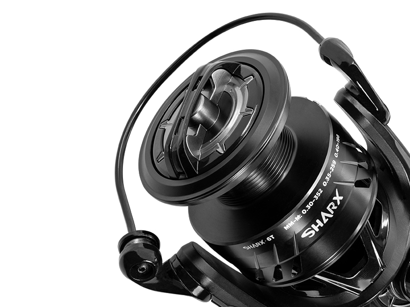 Náhradní mělká cívka Delphin SHARX 6T aluminium